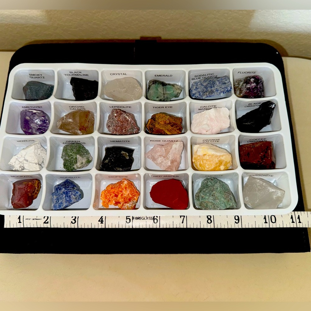 Mixed Box of 24 Labeled Rough Crystals